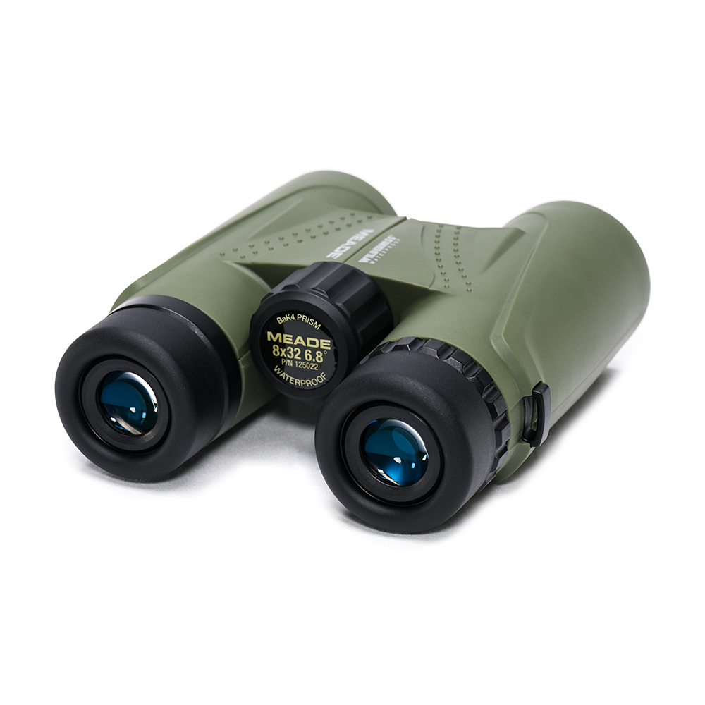 Meade 8 x 32 Wilderness Binoculars