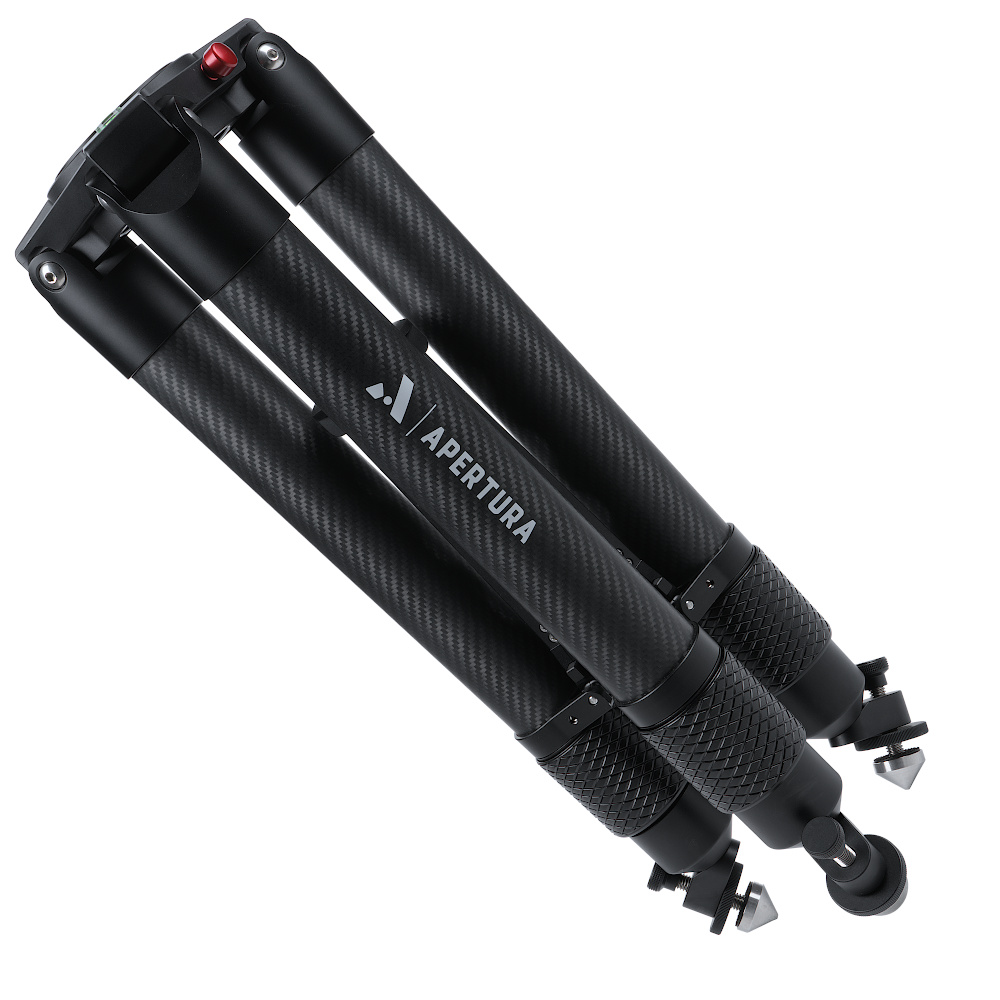 Apertura Heavy Duty carbon fiber tripod collapsed