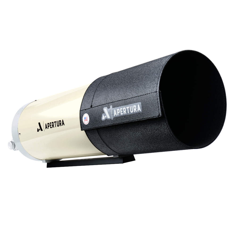 The dew shield installed on the Apertura 6 inch Classical Cassegrain telescope