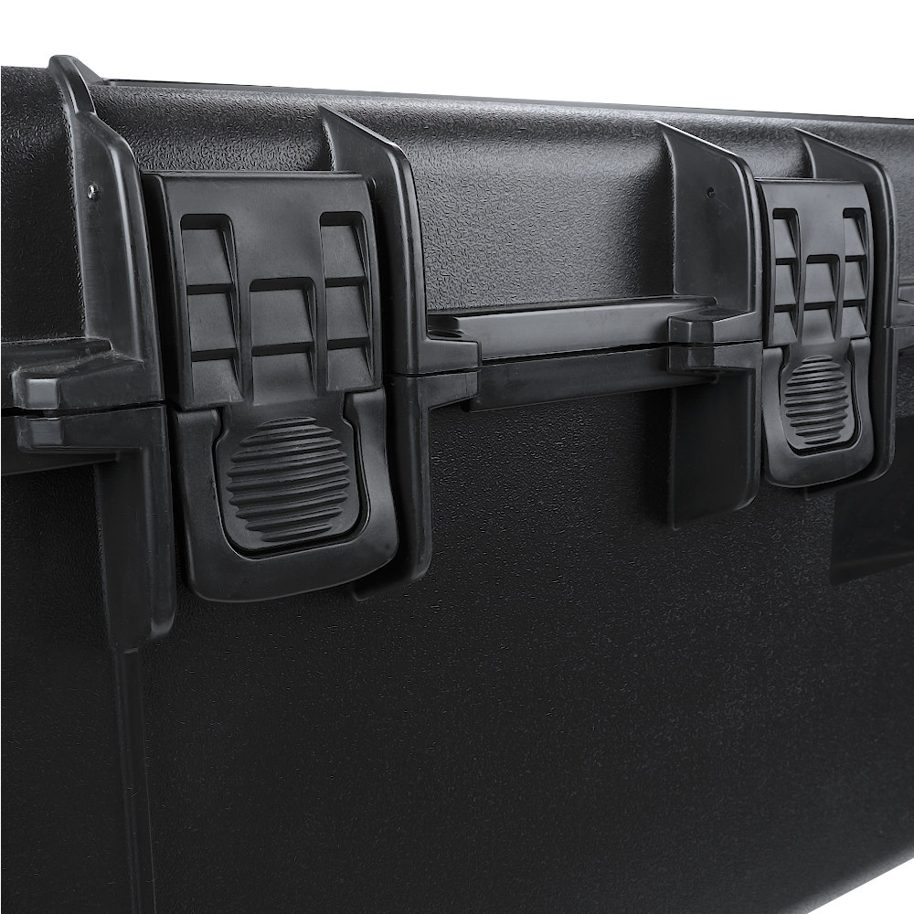 Apertura Deluxe Carry Case for Origin up close view of latches