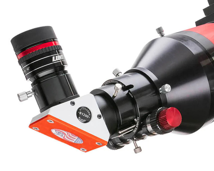Close up of the rack and pinion focuser
