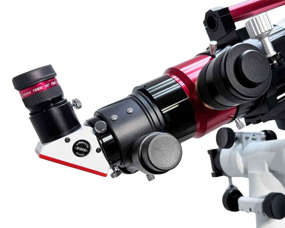Close up of the rack and pinion focuser