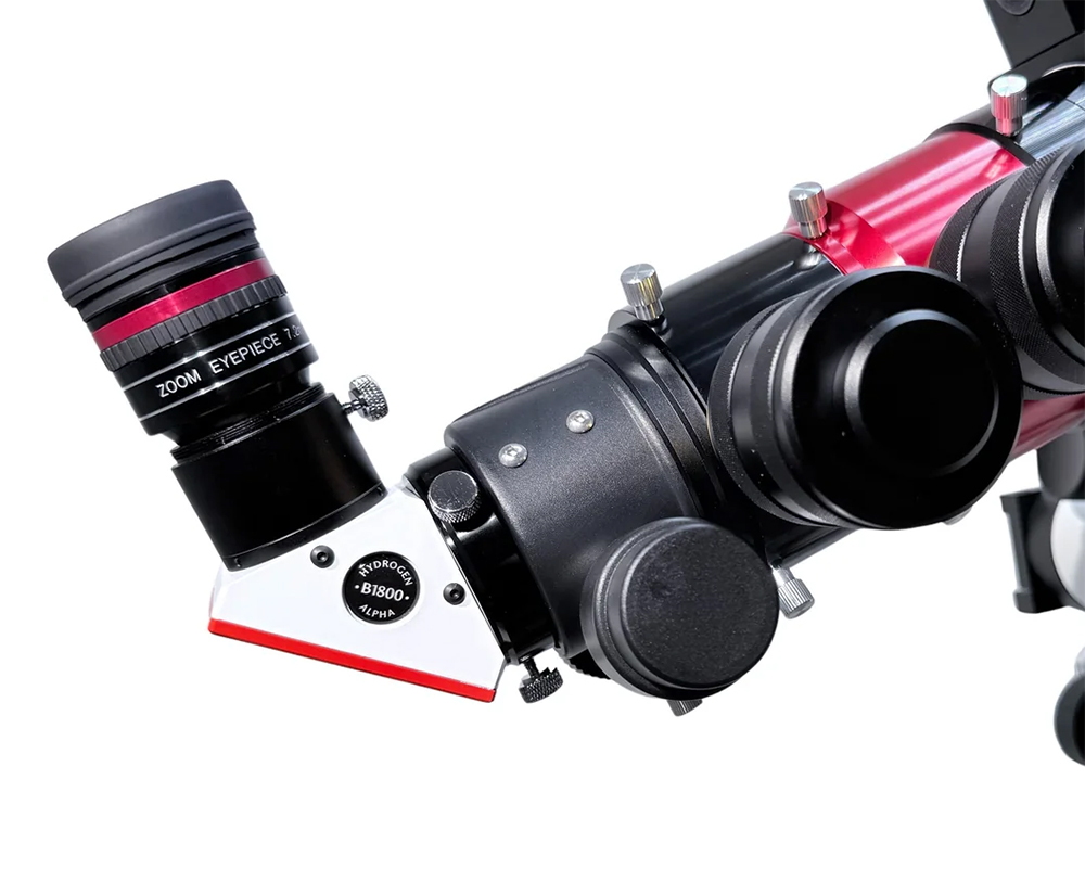 Close up of the rack and pinion focuser