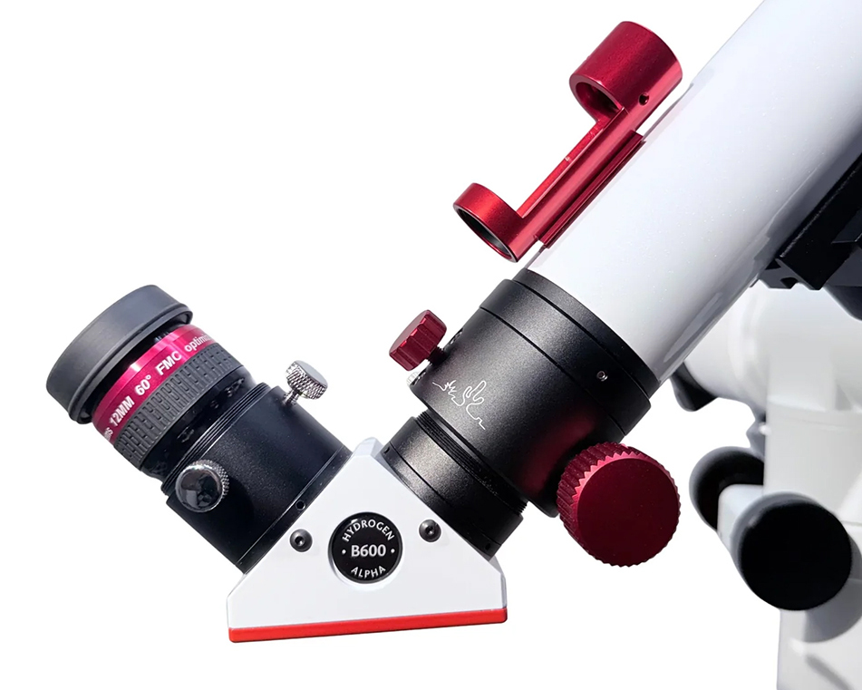 Close up of the rack and pinion focuser