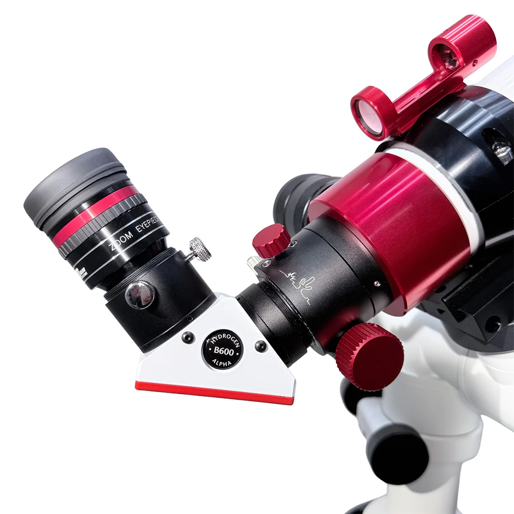Close up of the rack and pinion focuser