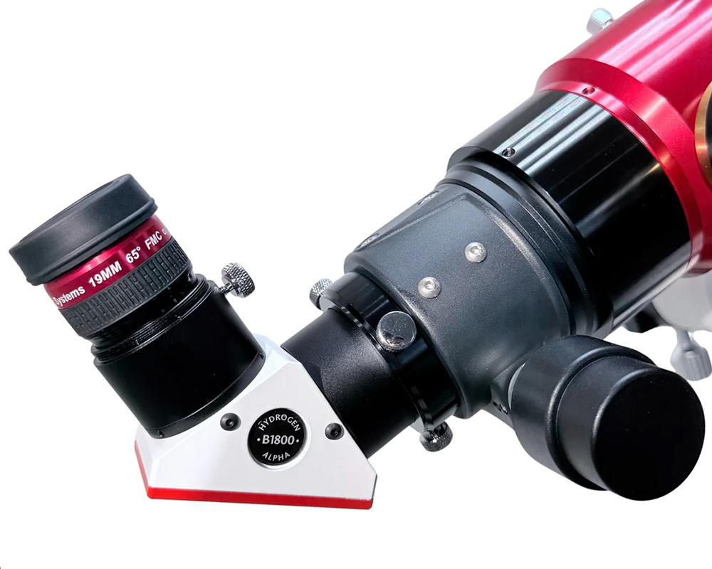 Close up of the rack and pinion focuser