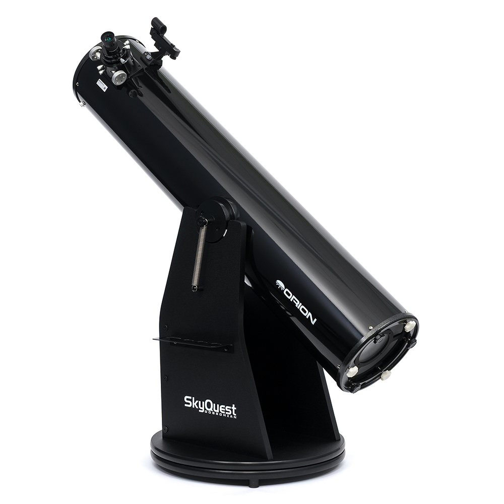Photo of the Orion SkyQuest XT8 Classic Dobsonian with the optical tube pointing forward