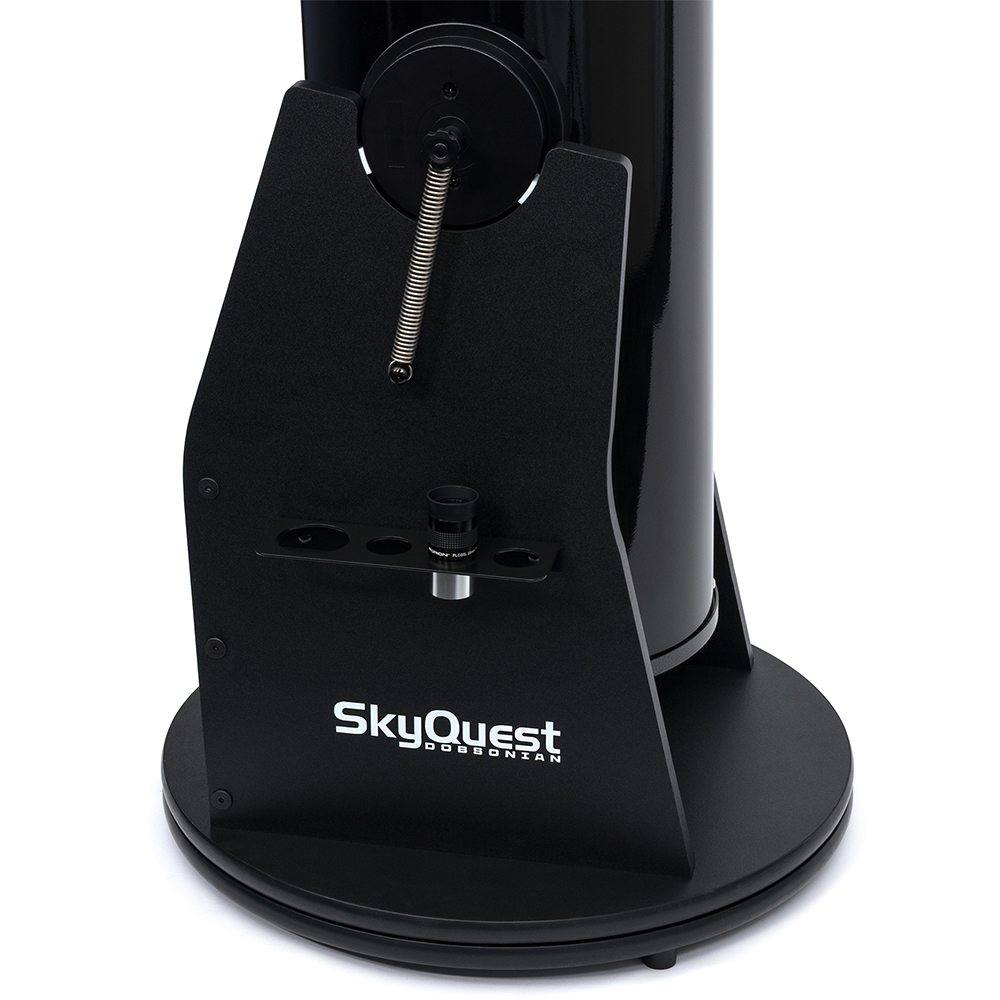 Close up of the Orion SkyQuest XT10 Classic Dobsonian's rocker box base