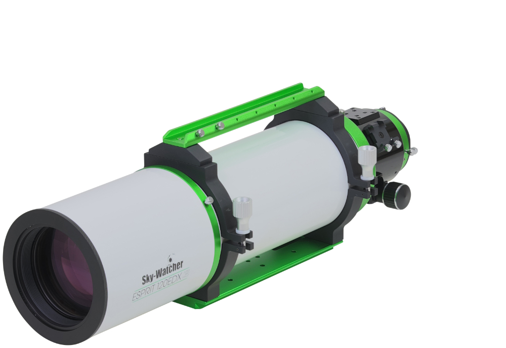 Sky-Watcher Esprit 120 EDX Triplet Super APO front left facing