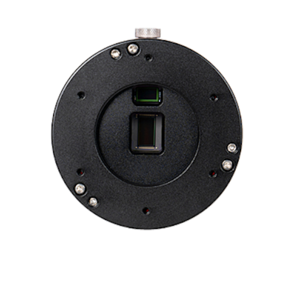 A close up on the main sensor
