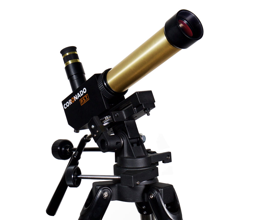 PST Pointed forward and to the right on mount with CEMAX eyepiece